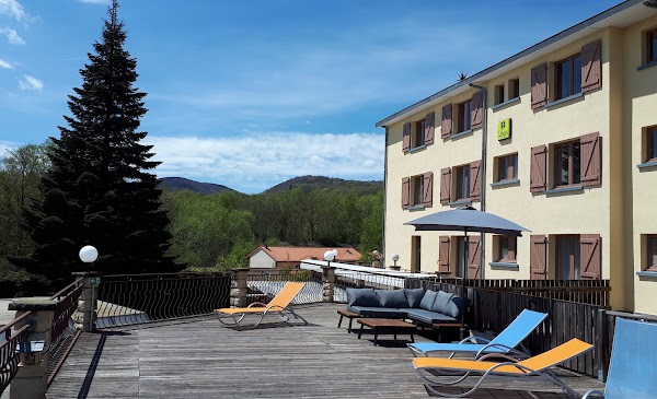 Restaurant Logis Hôtel la Rose des Vents à Volvic, France