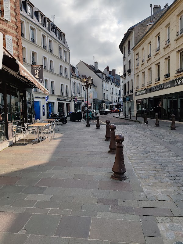 Restaurant Long Fa à Poissy, France