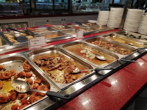 Restaurant Lucky Food à Jemeppe-sur-Sambre, Belgique