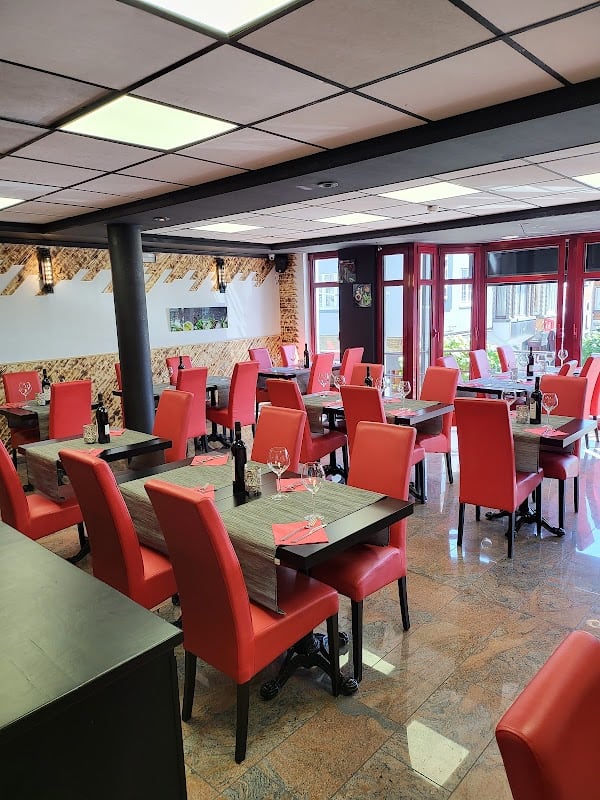 Restaurant Mac SQUARE à Bastogne, Belgique