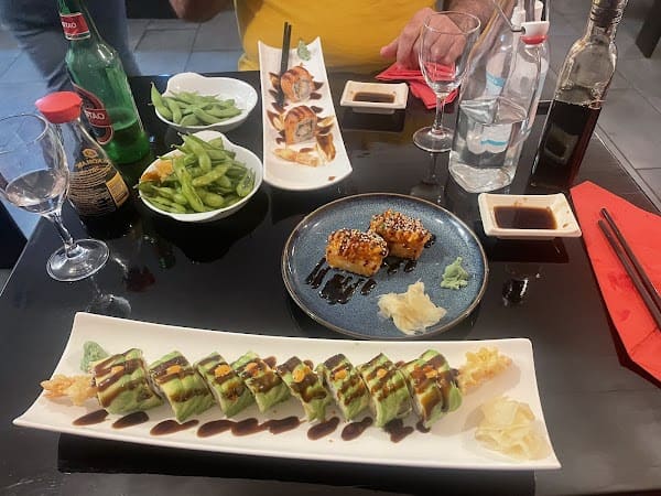 Restaurant Maison sushi à Melun, France