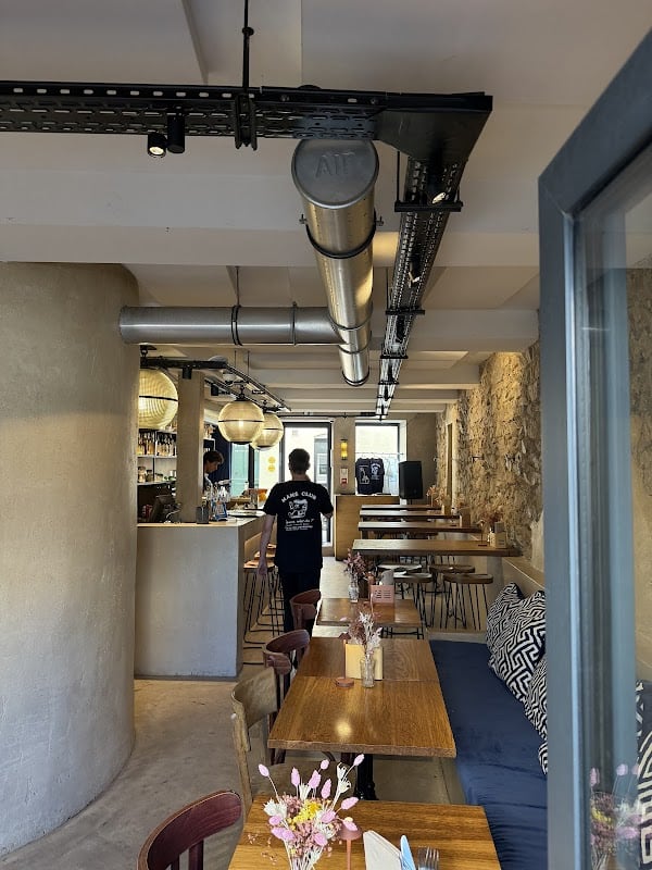 Restaurant MAMÉ à Saint-Tropez, France