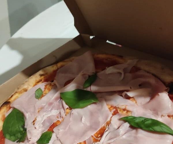 Restaurant Mam´Zelle Pizza Saint Leu à Saint-Leu, La Réunion