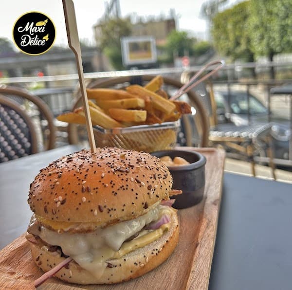 Restaurant Maxi Delice à Vitry-sur-Seine, France
