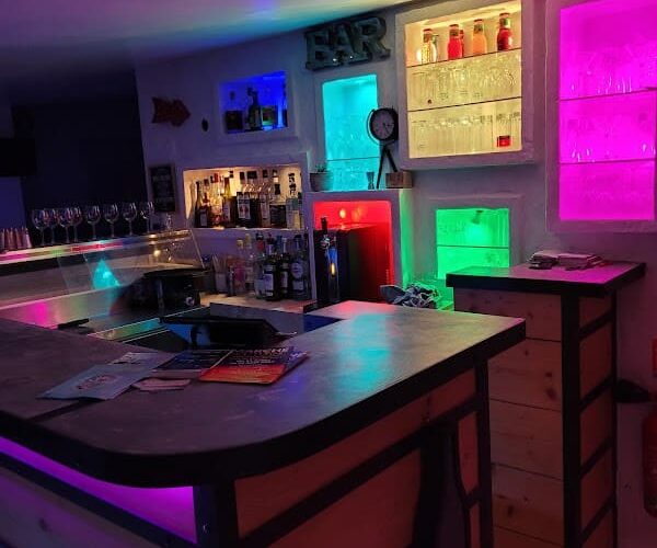 Restaurant Medley café à Eyguières, France