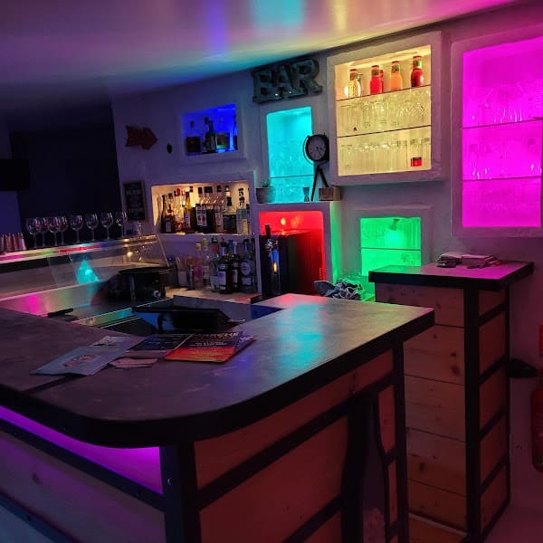 Restaurant Medley café à Eyguières, France