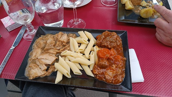 Restaurant Medley café à Eyguières, France