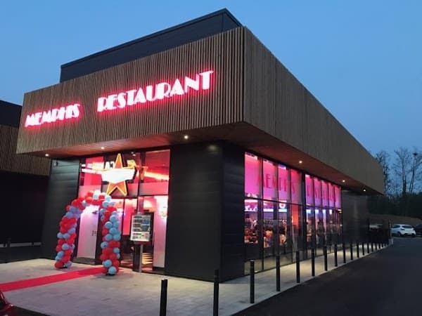 Memphis – Restaurant Diner à Le Vieil-Évreux, France