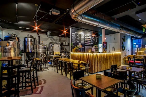 Restaurant Microbrasserie Second Degré à Magny-le-Hongre, France