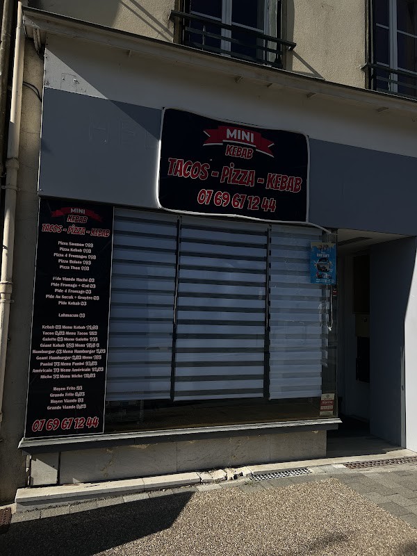 Restaurant MINI KEBAB à Cours, France