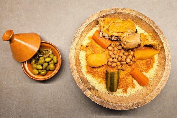 Restaurant Mom’s Kitchen (uniquement sur commande [prévoir des délais en fonction de la commande]) à Vitry-sur-Seine, France