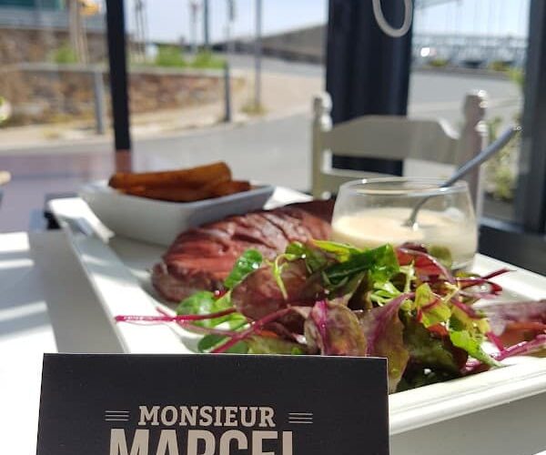 Monsieur Marcel restaurant grill Ancenis à Ancenis-Saint-Géréon, France