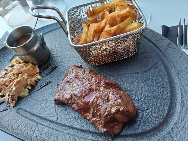 Monsieur Marcel restaurant grill Ancenis à Ancenis-Saint-Géréon, France