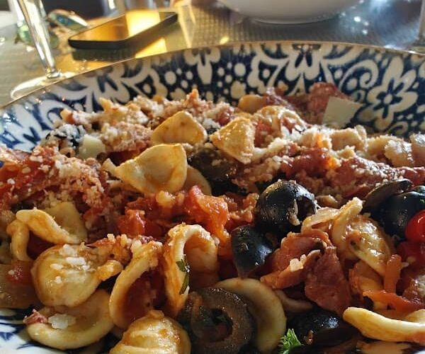 Restaurant Niz Art Piazza à Rambrouch, Luxembourg