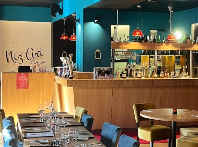 Restaurant Niz Art Piazza à Rambrouch, Luxembourg