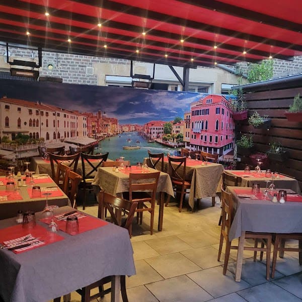 Restaurant O’ Saveur d’Italie à Charleville-Mézières, France