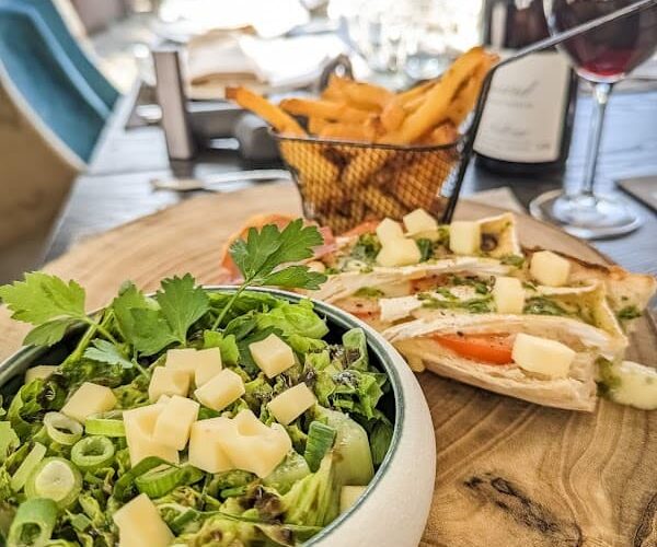 Restaurant O’PETIT PAVÉ à Serris, France