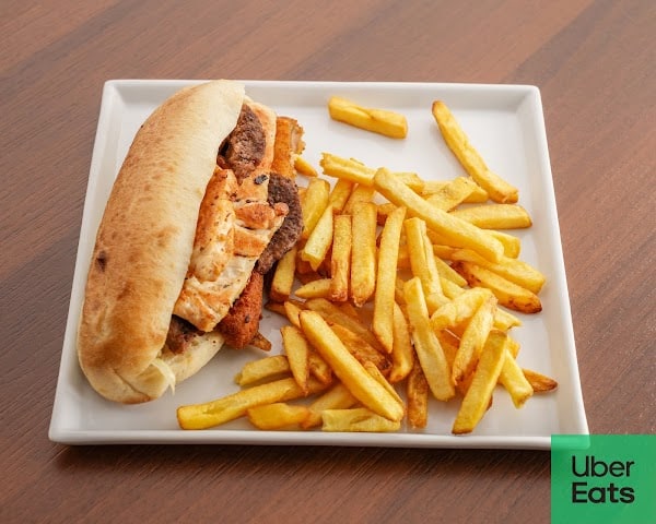 Otantik Restaurant à Bondy, France