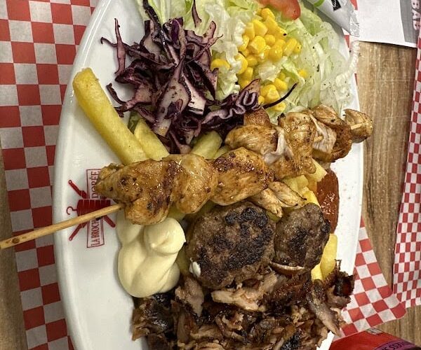 Restaurant Pacha kebab montauroux halal à Montauroux, France