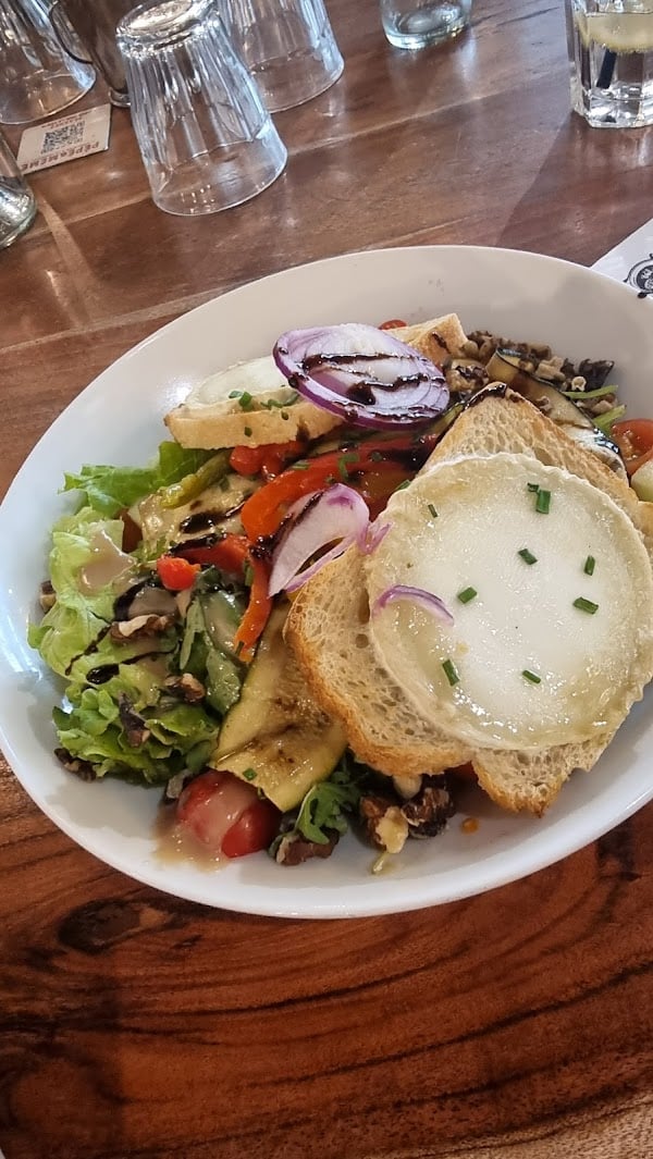 Pépé & Mémé Restaurant à Noisy-le-Grand, France