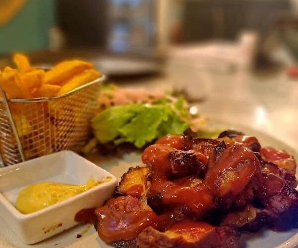 Restaurant Pig Beach BBQ à Saint-Leu, La Réunion