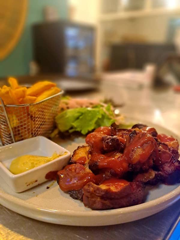 Restaurant Pig Beach BBQ à Saint-Leu, La Réunion