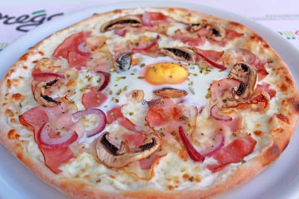 Restaurant Pizza Chez Diii à Trets, France