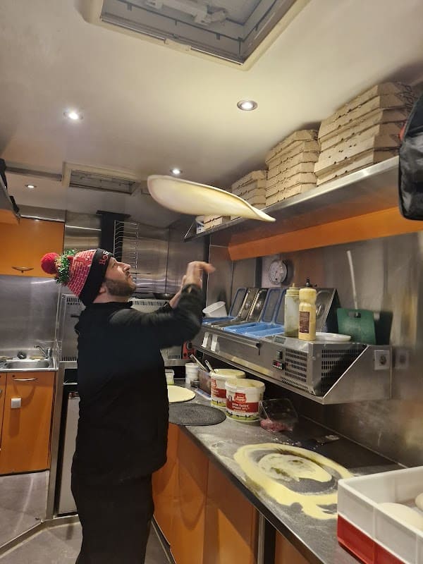 Restaurant Pizza o’fada à Eyguières, France