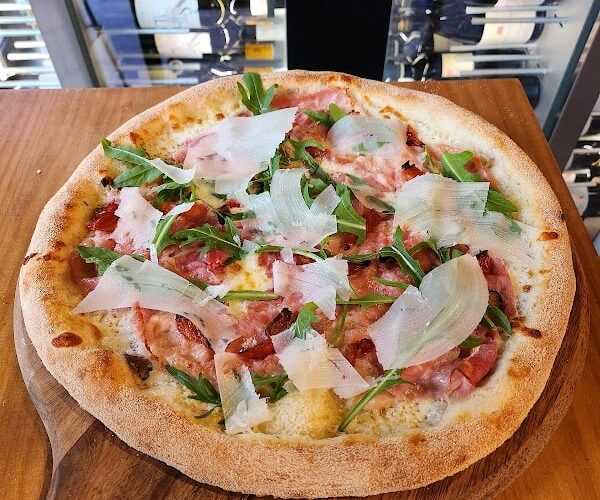 Restaurant Pizza plus à Val de Briey, France