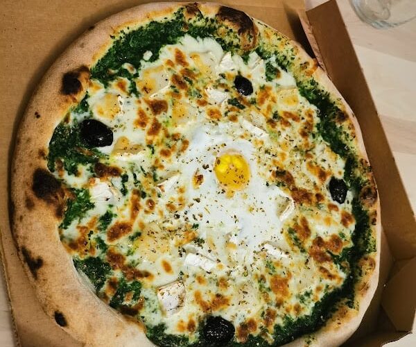 Restaurant Pizz’Alpilles à Eyguières, France