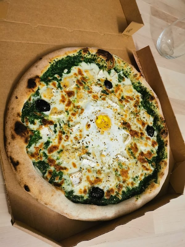 Restaurant Pizz’Alpilles à Eyguières, France