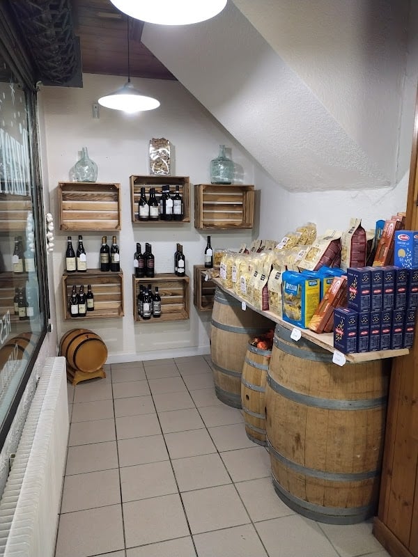 Restaurant Pizzeria l’Etna Cluses à Cluses, France