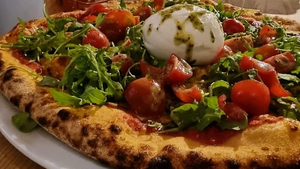 Restaurant Pizzéria Pidezza à Marche-en-Famenne, Belgique