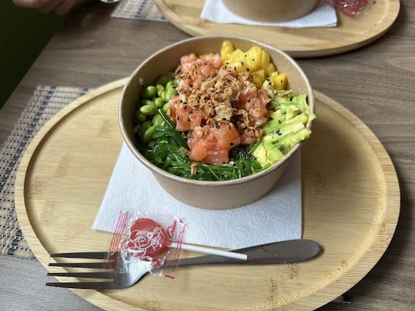 Restaurant Poke & Co à Cluses, France