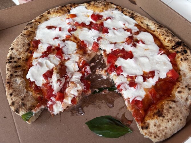 Restaurant PORTAMIVIA – Pizza et Cuisine Italienne à Le Pradet, France