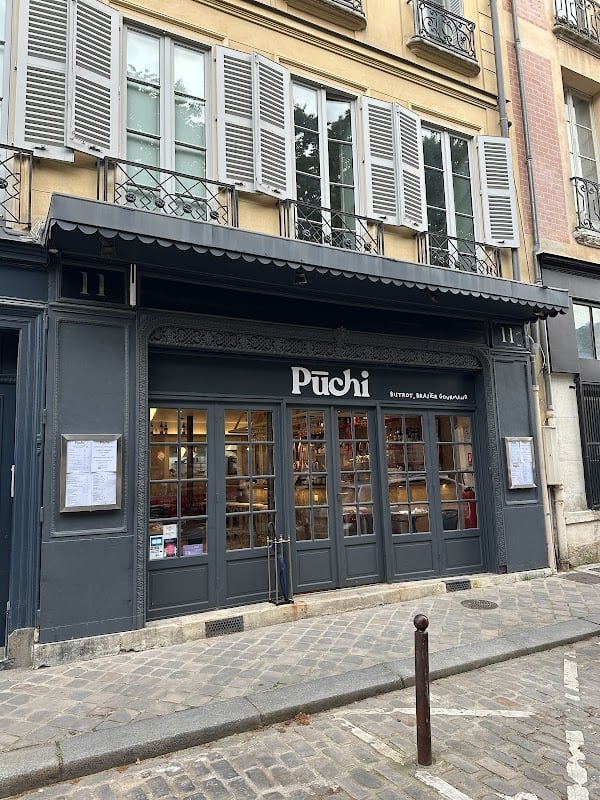 Restaurant PUCHI à Versailles, France