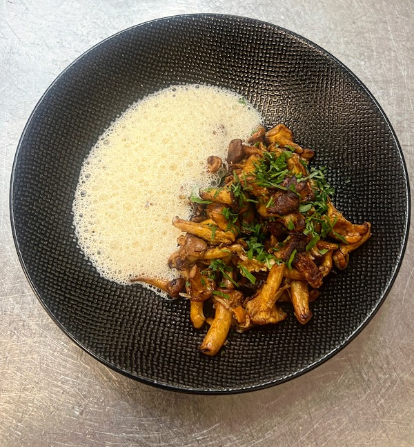 Restaurant PUCHI à Versailles, France