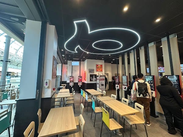 Restaurant Quick Val d’Europe à Serris, France