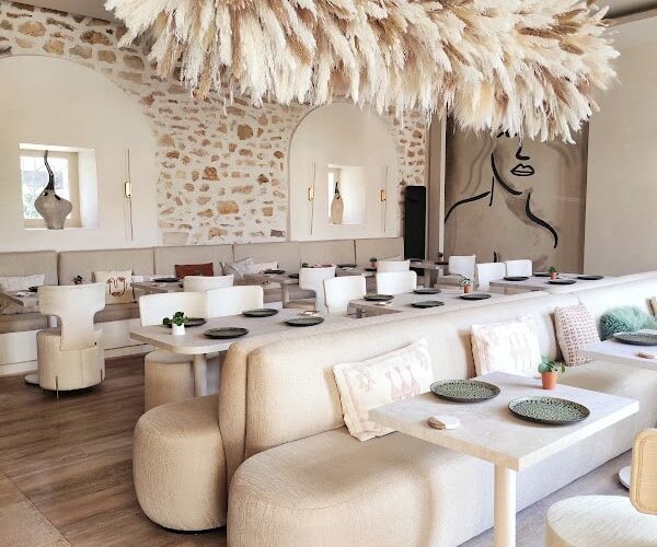 R.mana | Restaurant Boutique (77) à Vaux-le-Pénil, France