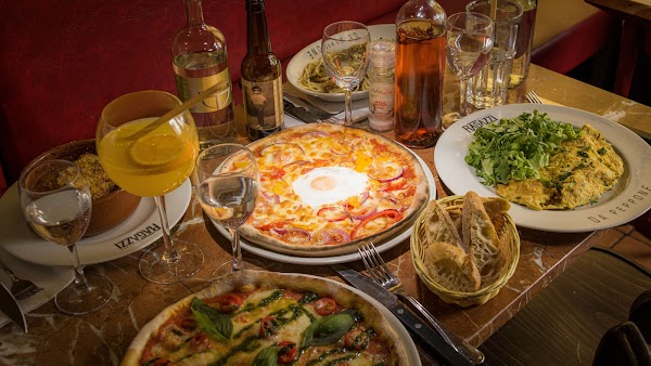 Restaurant Ragazzi Da Peppone à Mérignac, France