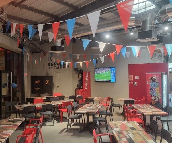 Redzone – Bar Restaurant Challans à Challans, France