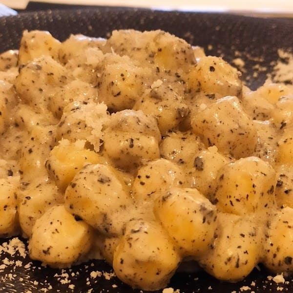 Restaurant A Tana à Bastia, France