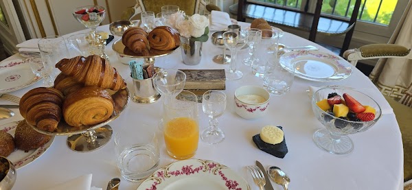 Restaurant Alain Ducasse – Le Grand Controle à Versailles, France