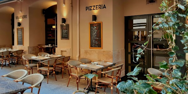 Restaurant Brasserie Pizzeria Met-Cafe à Bastia, France