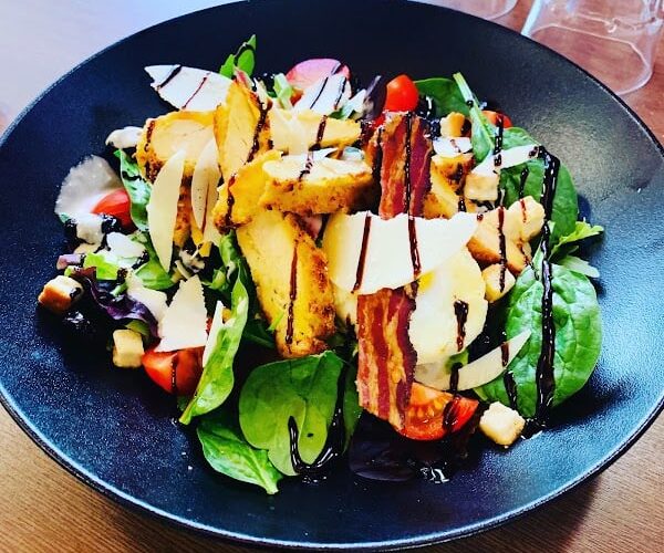 Restaurant Brasserie Pizzeria Met-Cafe à Bastia, France