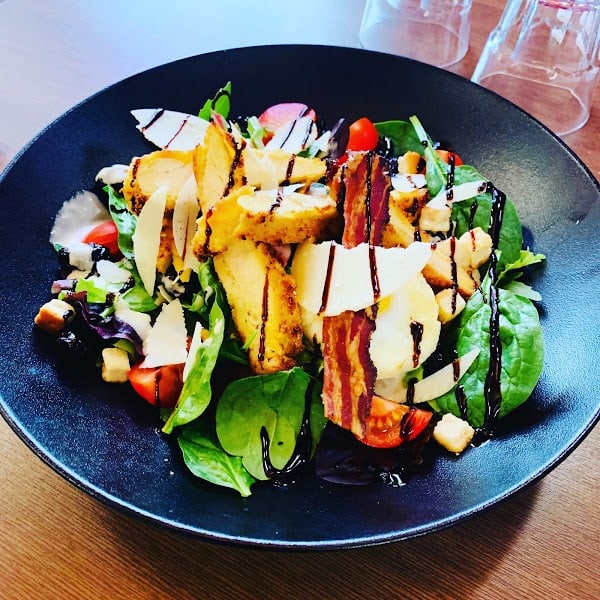 Restaurant Brasserie Pizzeria Met-Cafe à Bastia, France