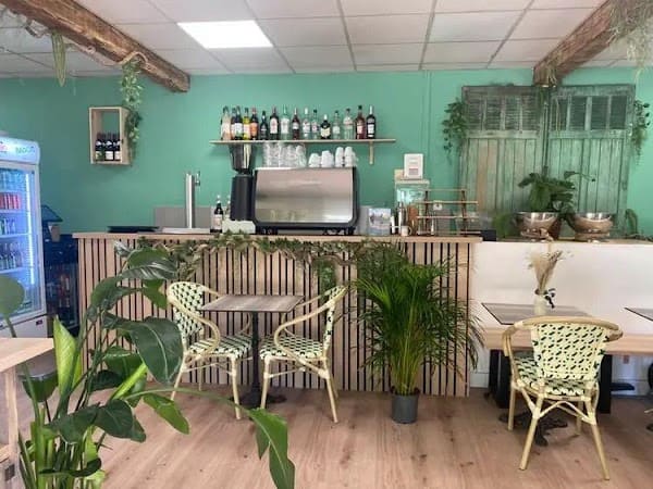 Restaurant Carré Vert à Saint-Cézaire-sur-Siagne, France
