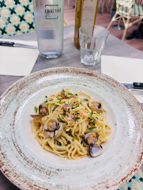 Restaurant Carré Vert à Saint-Cézaire-sur-Siagne, France