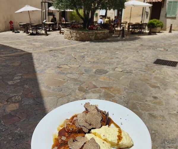Restaurant Chez Yoh’ à Tourrettes, France