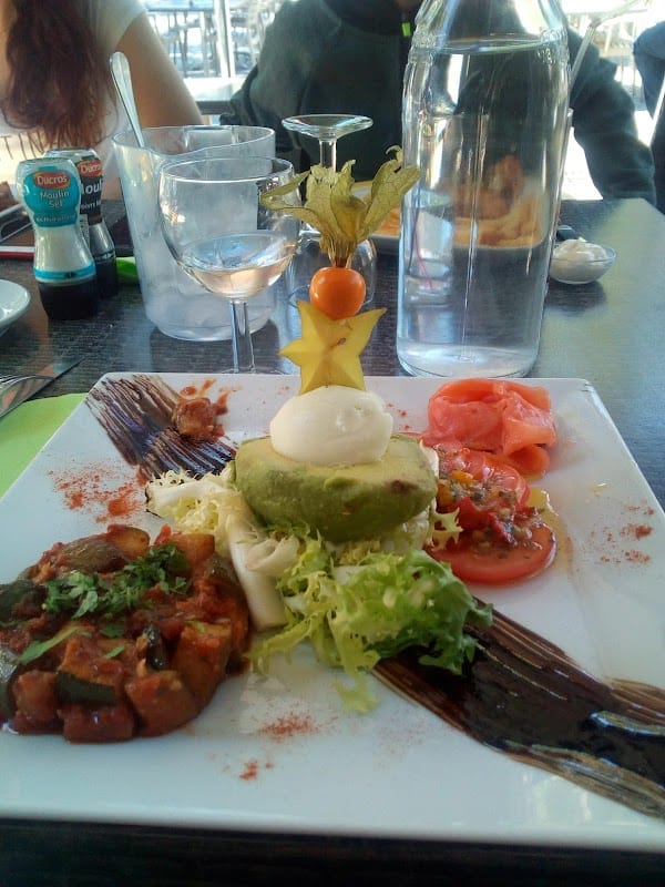 Restaurant Côté Place à Le Pradet, France